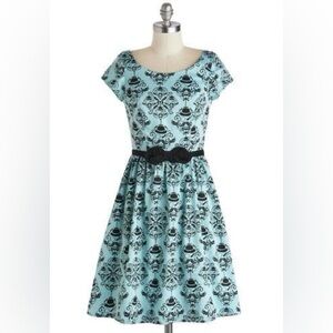 ModCloth RockSteady Turn of the Sensory dress